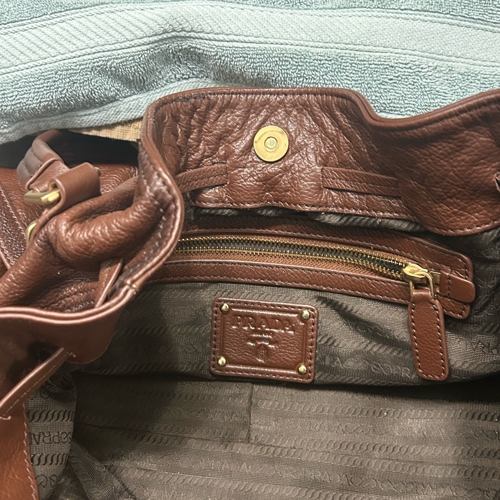 Prada Rich Brown Leather Shoulder Bag - Picture 4 of 4